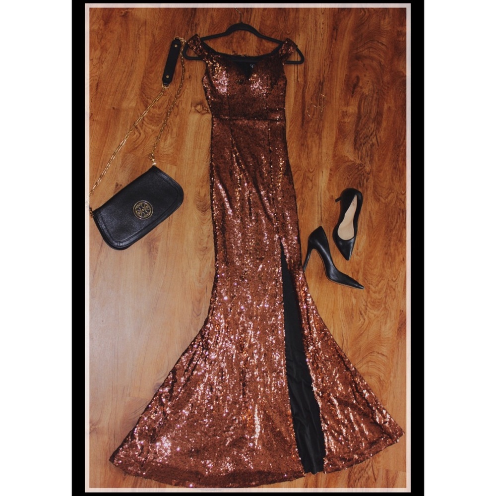 Windsor prom dress - Picture 1 of 4